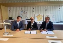 La direction régionale de Tanger du HautCommissariat au Plan et l’Insee Pays de la Loire signent une convention de coopération